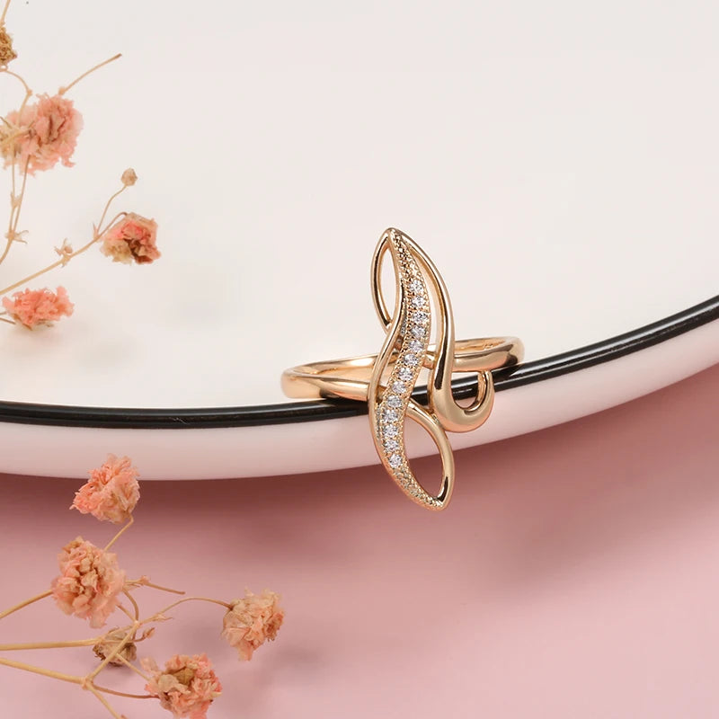 Intertwined White Zircon Ring - ÉclatMystique