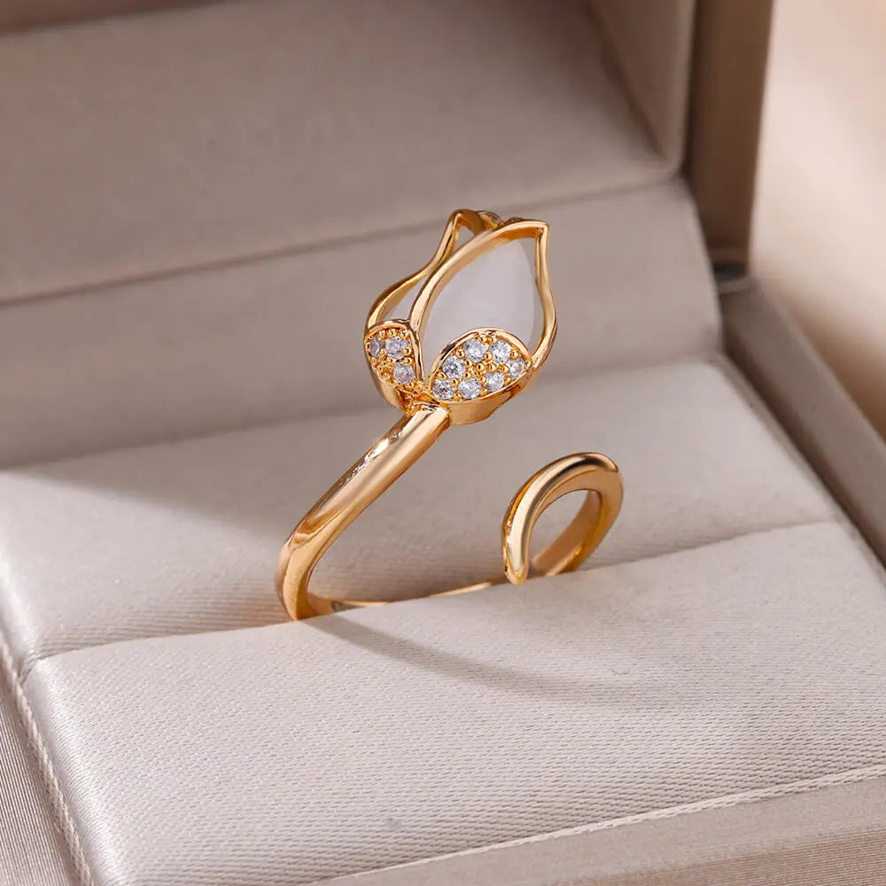 White Opal Tulip Ring - ÉclatMystique