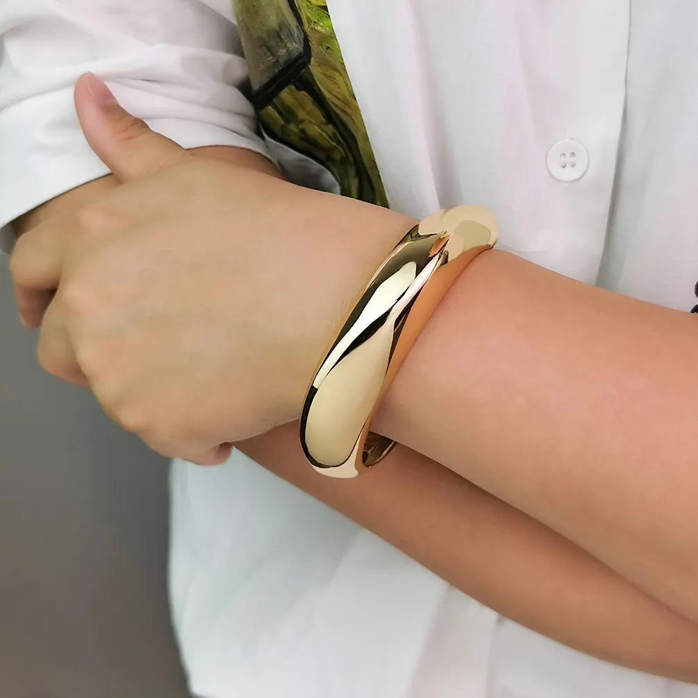 Cuff Bracelet - ÉclatMystique