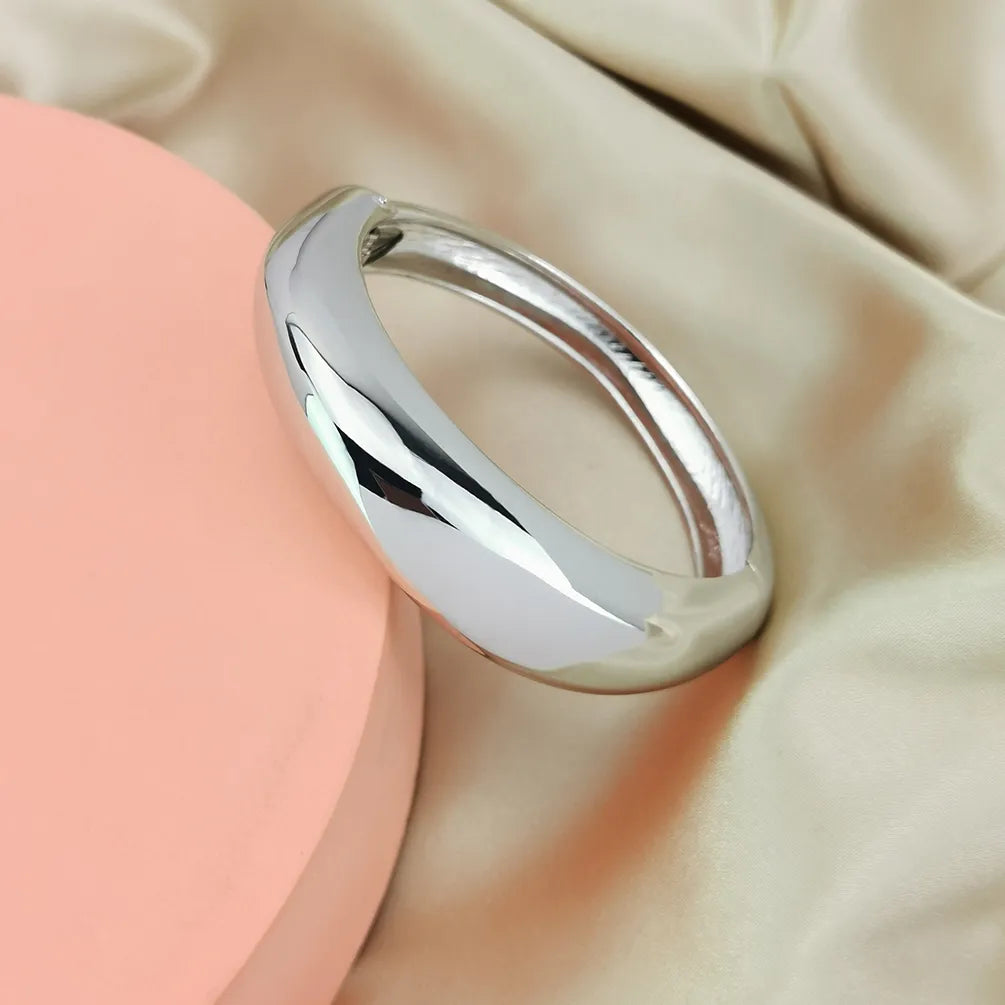 Cuff Bracelet - ÉclatMystique