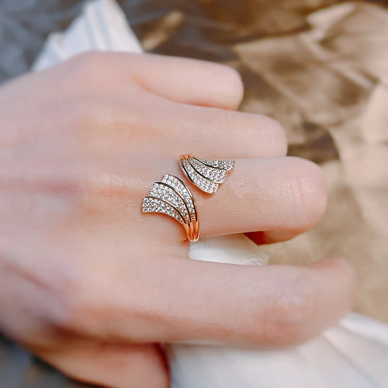 Fan Shape Zircon Ring