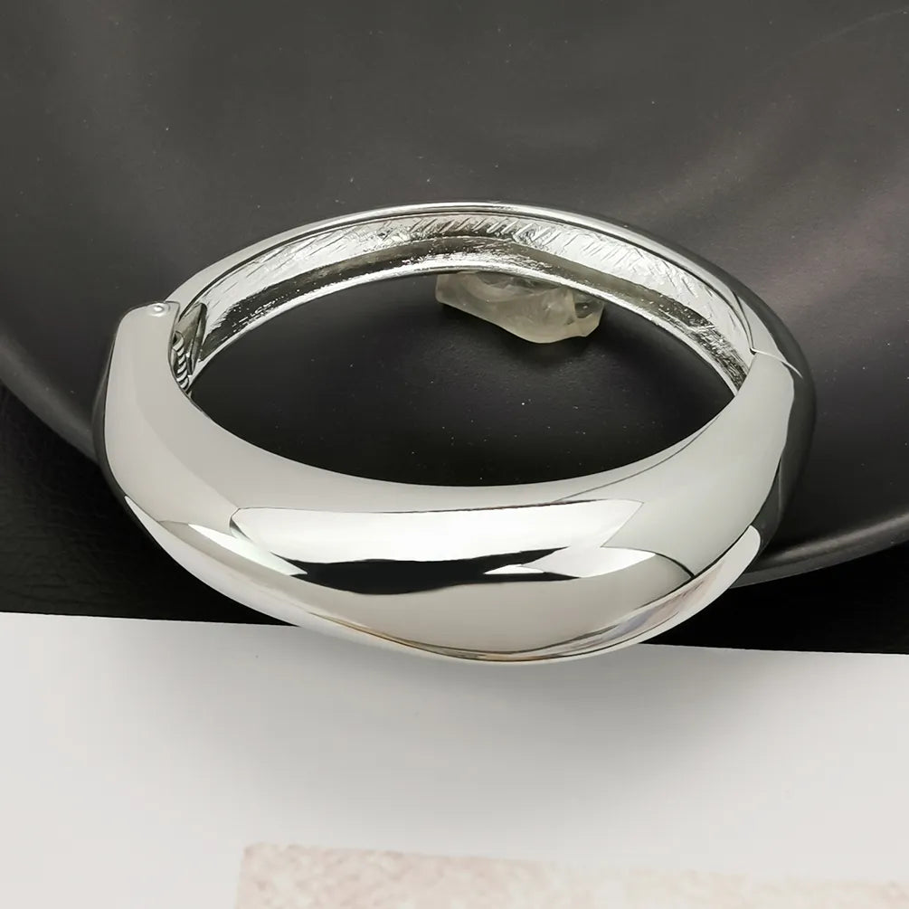 Cuff Bracelet - ÉclatMystique