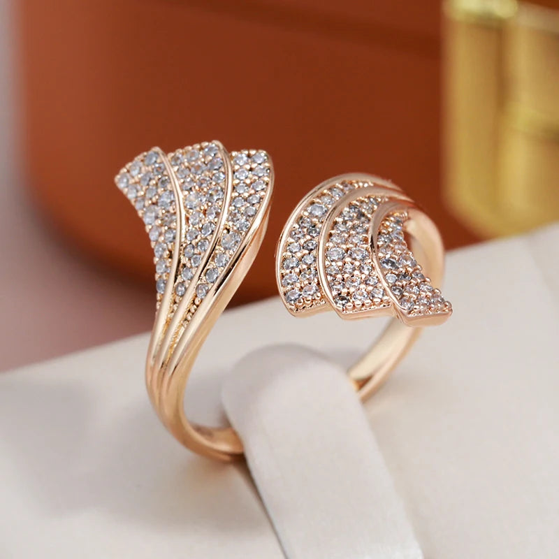 Fan Shape Zircon Ring